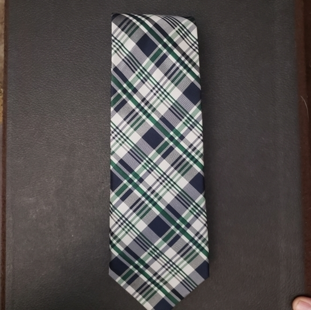 LANDS END Mens Necktie TIE Green Navy Blue Plaid